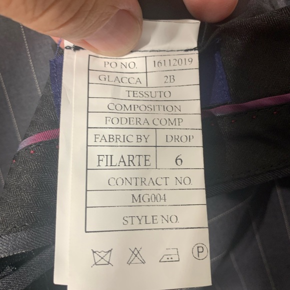 Berragamo Mens Gray pinstripe two button single breasted jacket flat front pants - Picture 6 of 8